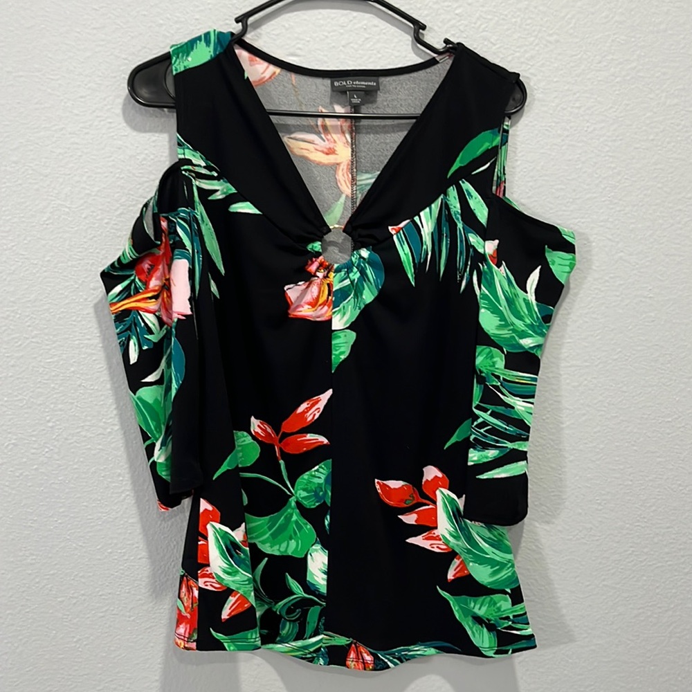 BOLD Elements Blouse